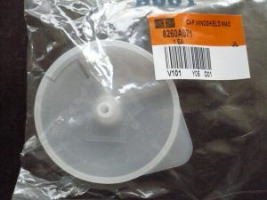Nắp bình nước rửa kính Mitsubishi Zinger