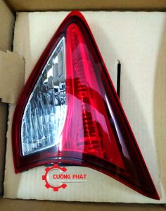 Hình ảnh đèn hậu trong phải Mazda CX5 chính hãng