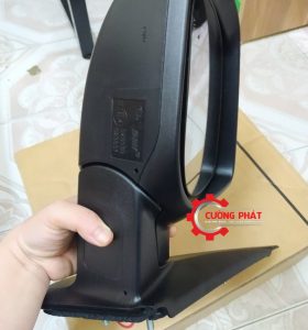 Cận cảnh chiếc gương chiếu hậu
