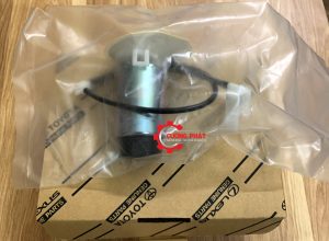Hình ảnh bơm xăng Toyota Innova, Fortuner chính hãng