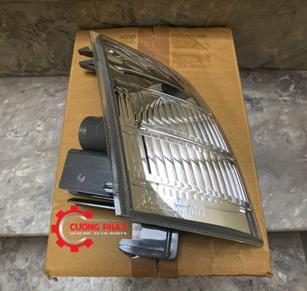 Hình ảnh đèn xi nhan Nissan Xtrail T30 2003 chính hãng