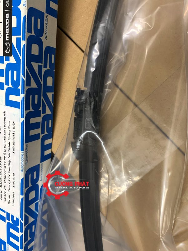 Cận cảnh chổi gạt mưa Mazda CX5 2018 chính hãng