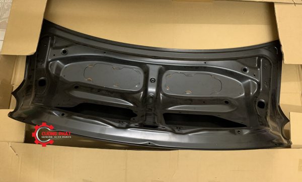 Mặt sau của cốp sau Vios 2010 chính hãng