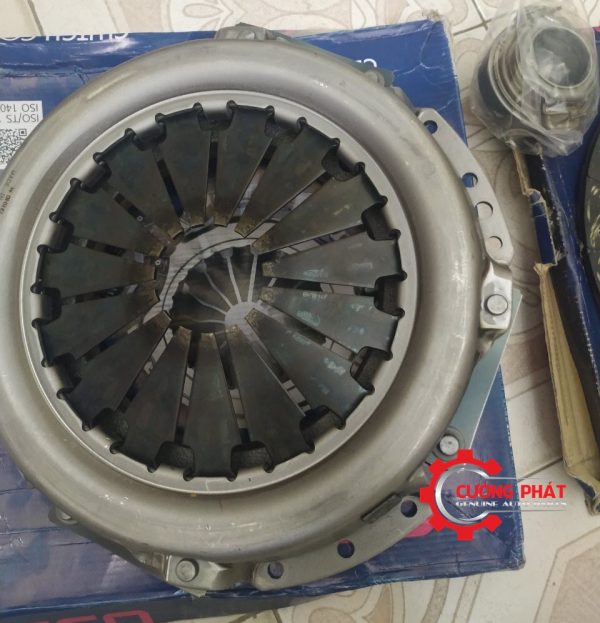 Mâm ép Mitsubishi Canter 3.5 tấn (bản 27.5)