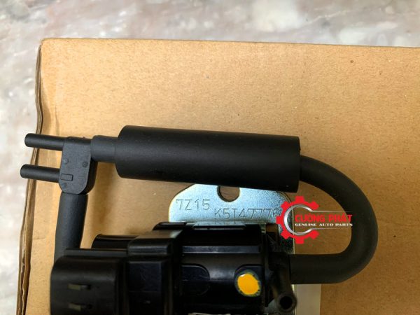 Chi tiết van điều khiển ly hợp gài cầu Pajero V93 (xe ngân hàng) chính hãng