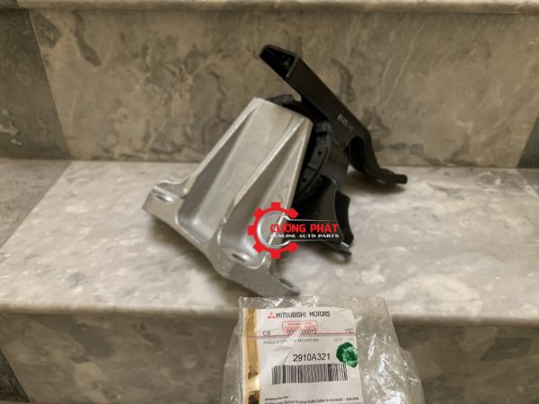 Mã cao su chân máy số sàn Xpander chính hãng