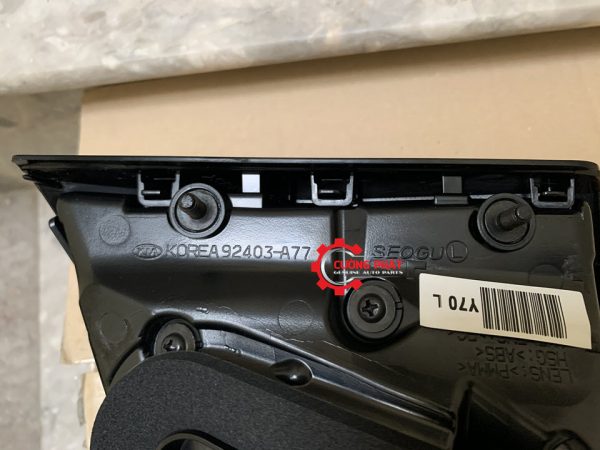 Chi tiết đèn hậu trong có LED Cerato 2016 chính hãng