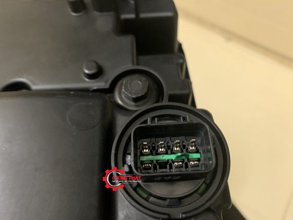 Giắc đèn pha Santafe 2019 loại 2 bi chính hãng