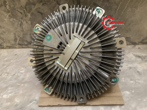Cận cảnh ly tâm quạt két nước Triton, Pajero Sport