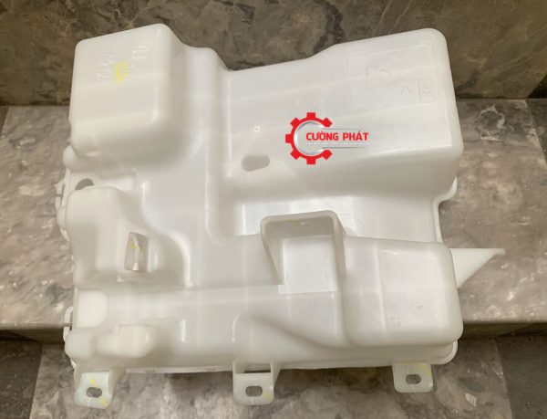 Hình ảnh bình nước rửa kính Mitsubishi Pajero Sport 2019 chính hãng
