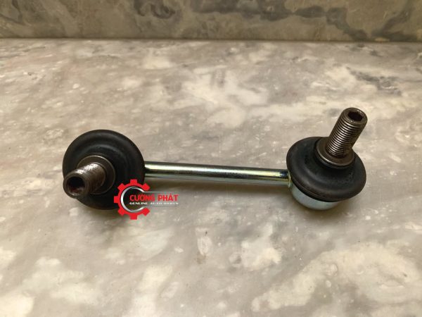 Cận cảnh rotuyn cân bằng sau Pajero V73, V93 chính hãng