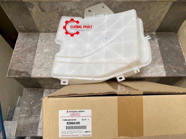 Tem mã bình nước rửa kính Triton chính hãng