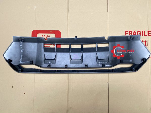 Mặt sau ốp ba đờ sốc trước Pajero Sport 2020-2021 chính hãng