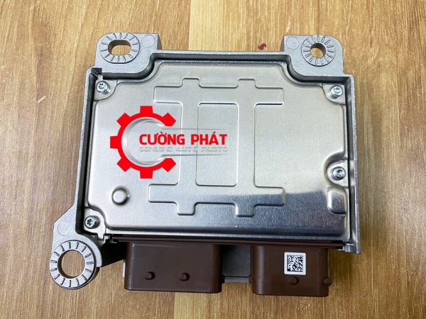 Phía sau hộp điều khiển túi khí Accent