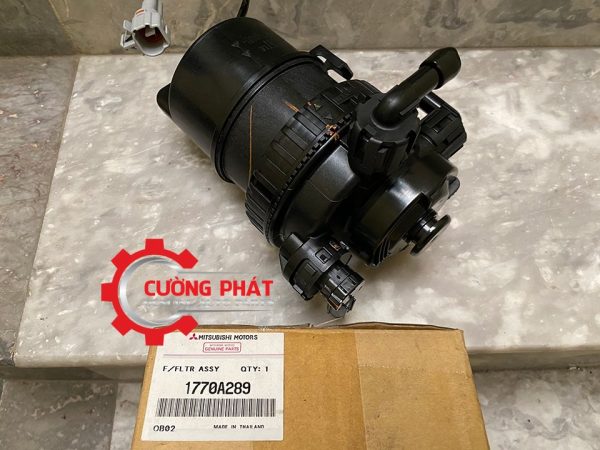 Mã cụm lọc nhiên liệu lõi giấy Triton, Pajero Sport chính hãng
