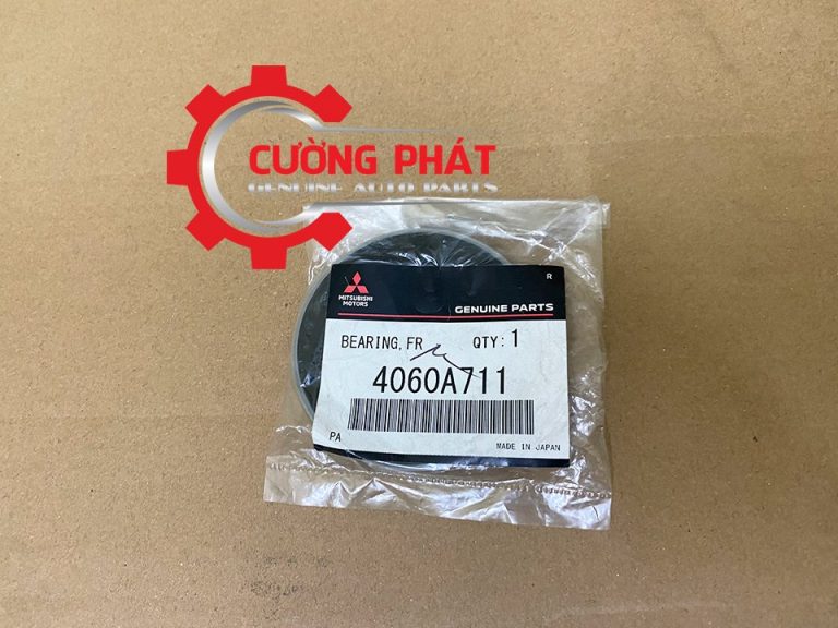 Bi bát bèo trước Mitsubishi Xpander, Outlander Sport 4060A711