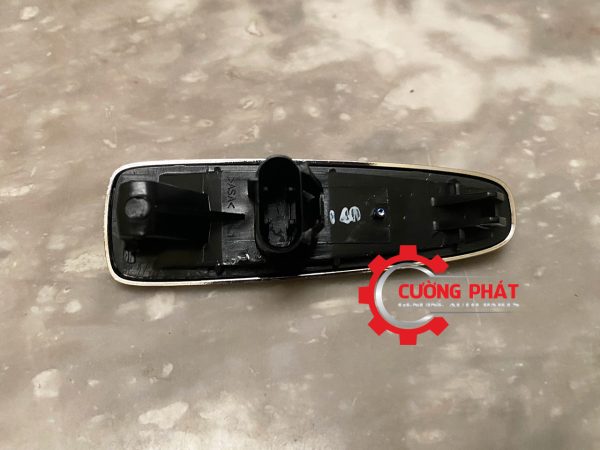 Cận cảnh bên trong ốp trang trí tai xe Attrage, Mirage