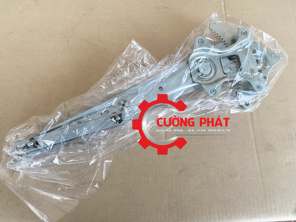 Cận cảnh compa lên kính của trước Xpander chính hãng