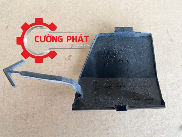 Mặt sau nắp móc cứu hộ Xpander 2022-2024