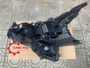 Cận cảnh phía sau đèn cản trước Xforce