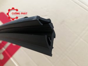 Cận cảnh gioăng chạy kính Xpander
