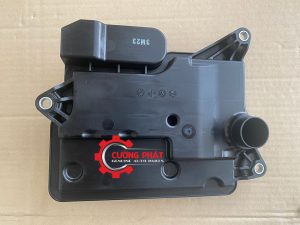 Cận cảnh phía sau lọc hộp số tự động Triton
