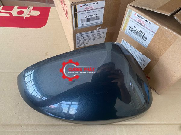 Tem mã ốp gáo gương Mitsubishi Xforce