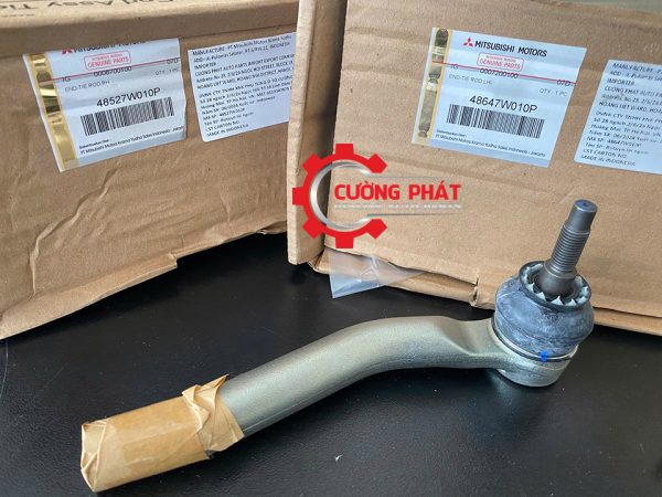Tem mã lái ngoài Mitsubishi XForce