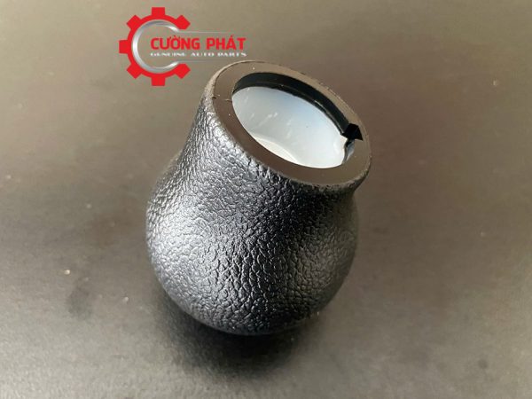 Cận cảnh tay nắm cần số Xpander số sàn 2018-2025