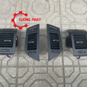Hình ảnh cửa gió Pajero V93