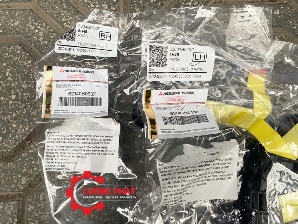 Tem mã tai cài cản trước Mitsubishi XForce