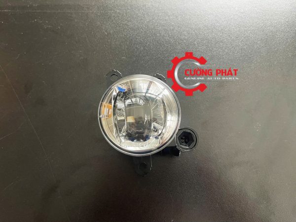 Góc chụp cận cảnh đèn gầm Triton 2025, Xpander Cross 2022-2025 chính hãng