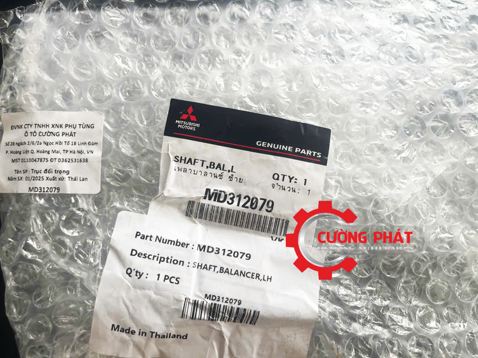 Chi tiết tem mã trục đối trọng bên lái Triton 2009-2018 chính hãng